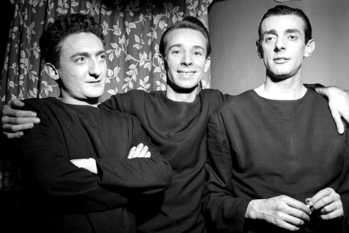 Franco Parenti, Giustino Durano e Dario Fo, in <em>Il dito nell'occhio</em>. 1953