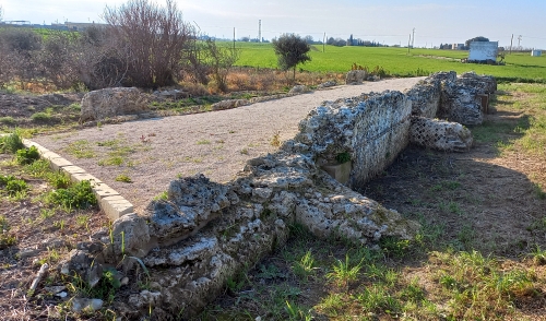 <em>Monumenti</em> - Le aree e i siti archeologici in Terra di Brindisi