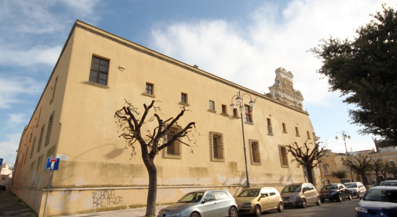 Brindisi. Ex convento di Santa Teresa, oggi sede dell'archivio di Stato. Esterno