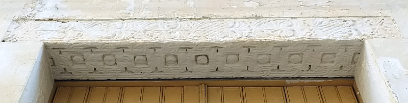 Brindisi. Chiesa di Sant'Anna. Architrave