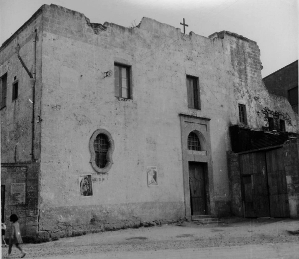 Brindisi. Chiesa di Santa Maria della Fontana. La facciata prima dei lavori di restauro del dopoguerra
