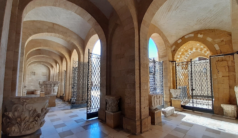 Brindisi. Museo Archeologico. Porticato
