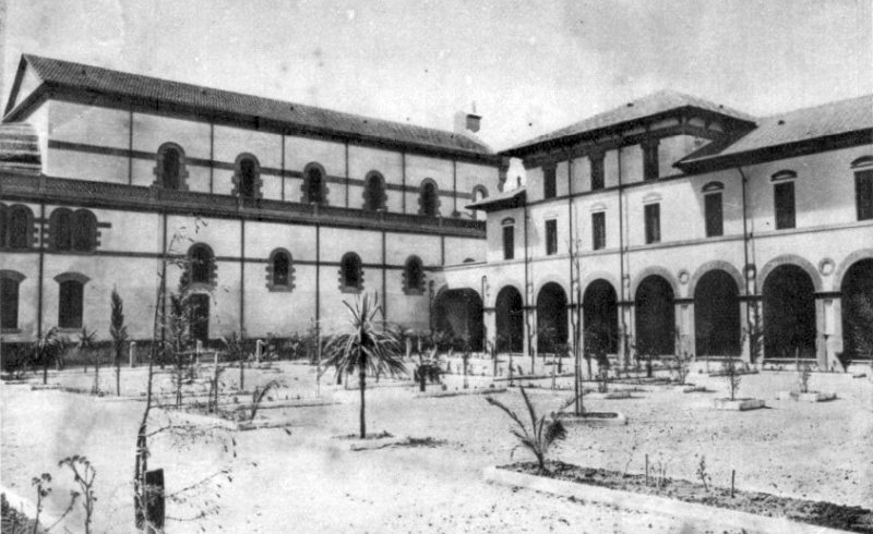 Brindisi. Chiesa del Sacro Cuore di Gesù - Salesiani. Immagine d'epoca dei giardini