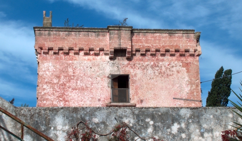 Brindisi. Masseria Campobasso. Particolare della torre