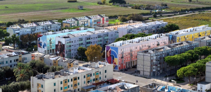 Brindisi. Rione Paradiso. I murales visti dall'alto