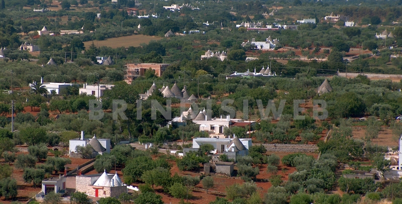 La Valle d'Itria e ii suoi trulli visti da Cisternino