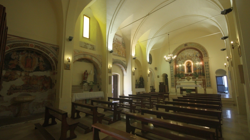San Pancrazio. Chiesa di S. Antonio da Padova. Interno