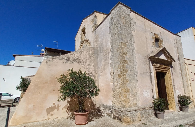Tuturano. Chiesa della Madonna del Giardino. Esterno
