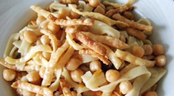 Ciciri e tria - ph. lescalelle.it