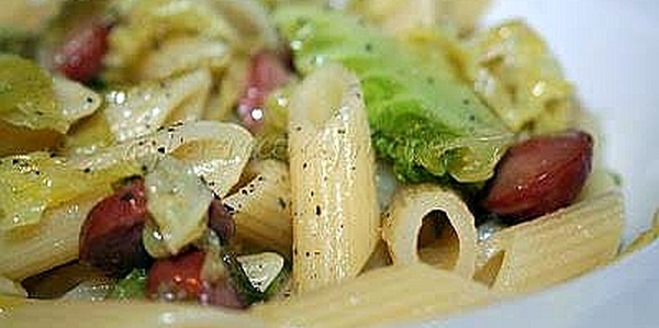 Penne con verza e salsiccia