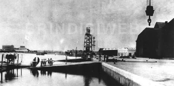 Rampe di scivoli all´Idroscalo di Brindisi - 1934