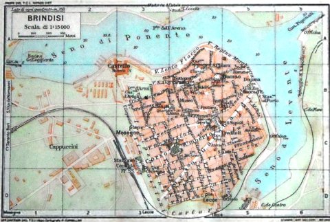 Pianta della Città di Brindisi - Scala 1/15000 - A. Vallardi - 1924 (120 x 80 mm)