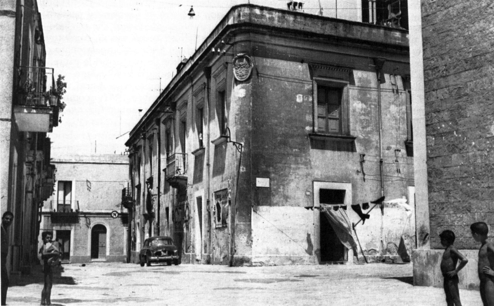 Una strada del rione Annunziata