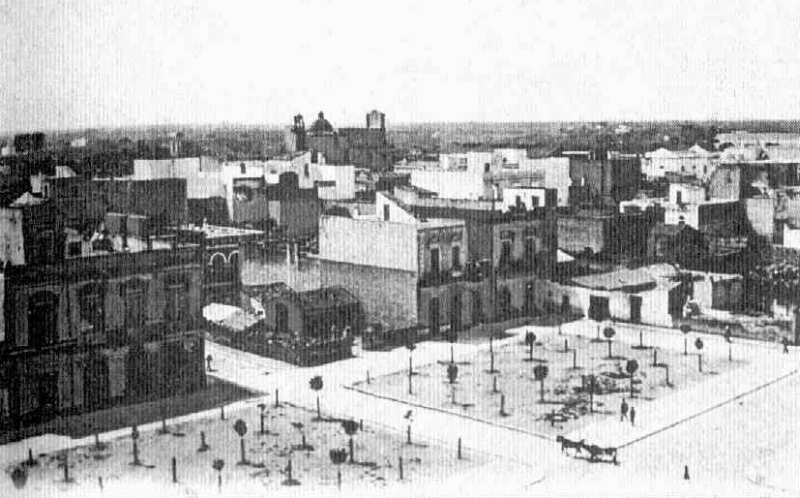Piazza Cairoli nel 1903