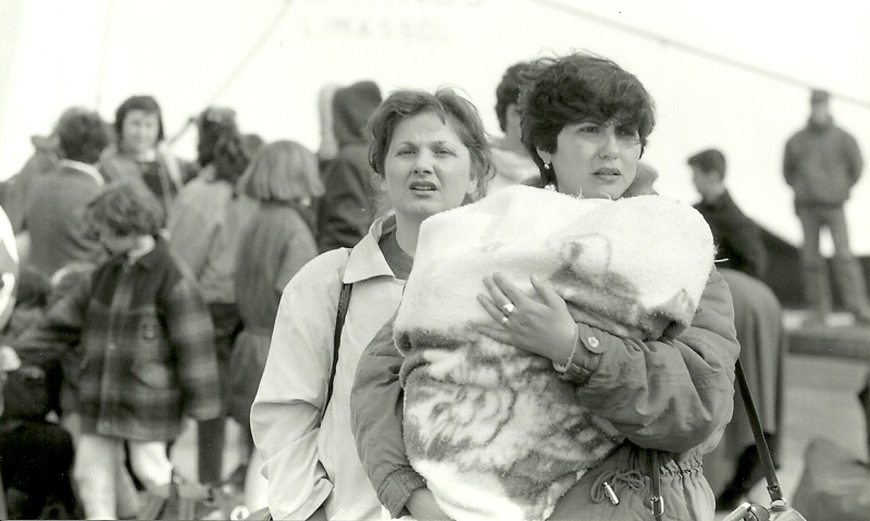 Porto di Brindisi, marzo del 1991 - ph. Damiano Tasco(C)