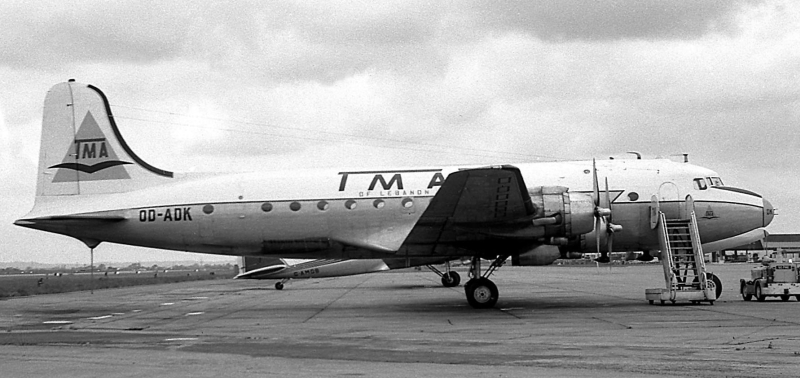 DC4 della Trans Mediterranean Airways S.A.L. simile a quello precipitato a Brindisi nel luglio del 1962 - ph. Ian MacFarlane, autorizzata alla pubblicazione