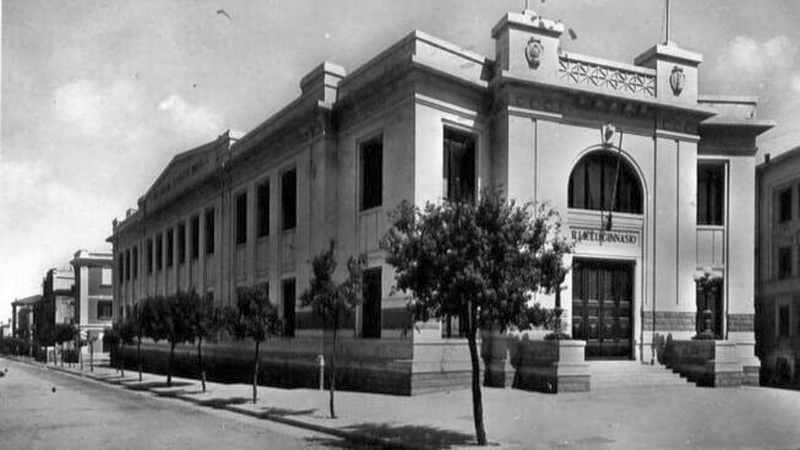 Il Liceo Ginnasio "B. Marzolla" in Corso Roma