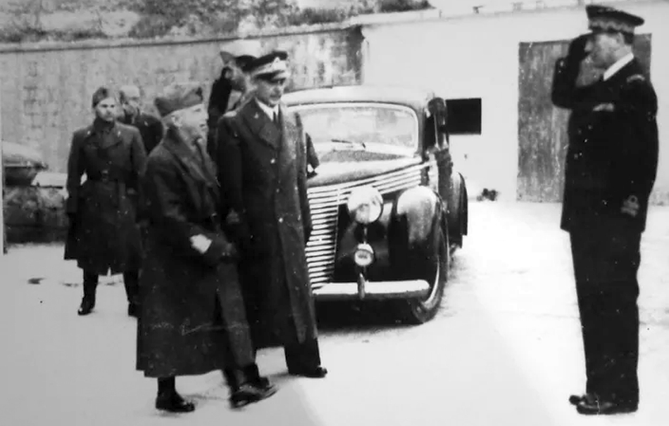 L'arrivo del re Vittorio Emanuele III a Brindisi(1)